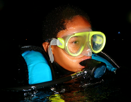 Ajhanii Miller Ajhanii Miller's first night dive